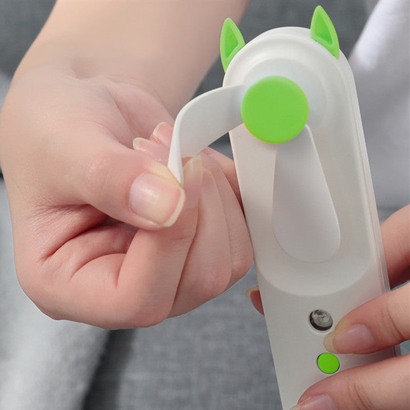 Handheld mini fan