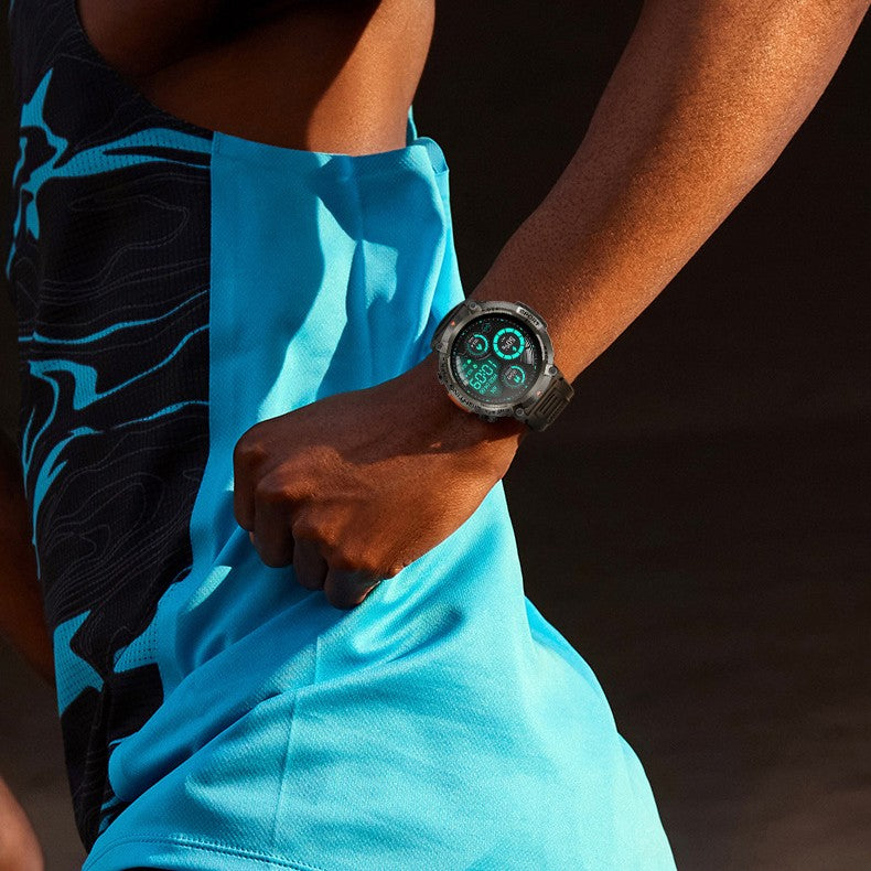 Montre Connectée Outdoor Sport — Robuste & Étanche